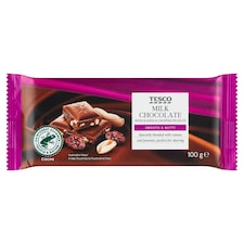 Tesco Mliečna čokoláda s hrozienkami a nasekanými arašidmi 100 g