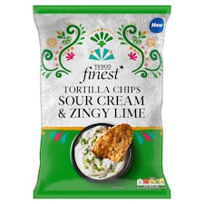 Tesco Finest Kukuričné lupienky s príchuťou kyslej smotany a limetky 150 g