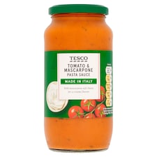 Tesco Hotová paradajková omáčka s plnotučným mäkkým syrom mascarpone a bylinkami 500 g